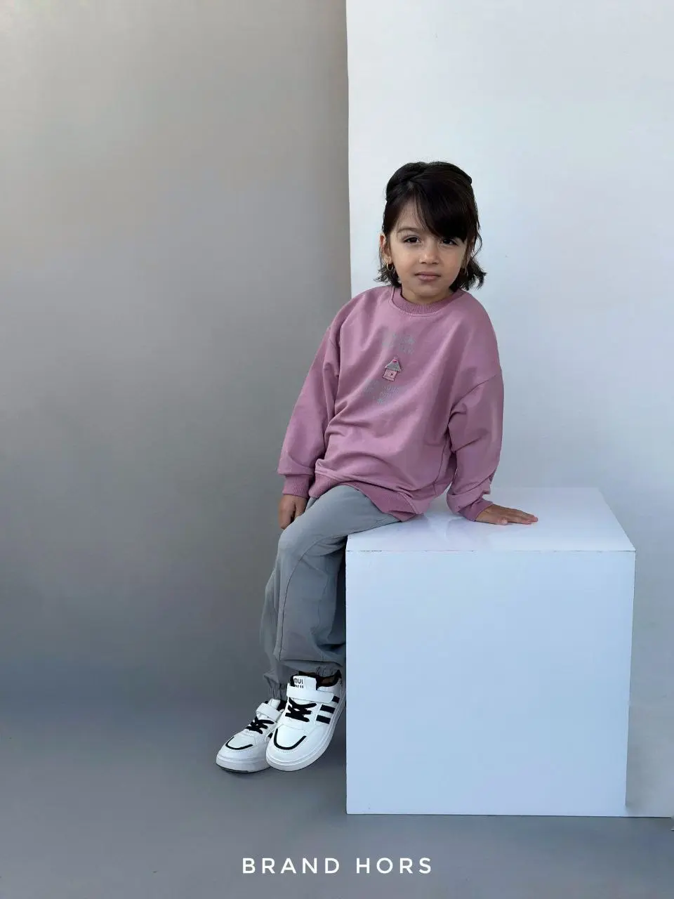 بلوز تک دخترانه طرح خانه رنگ صورتی زمستانه سایز 40-55 کد 120