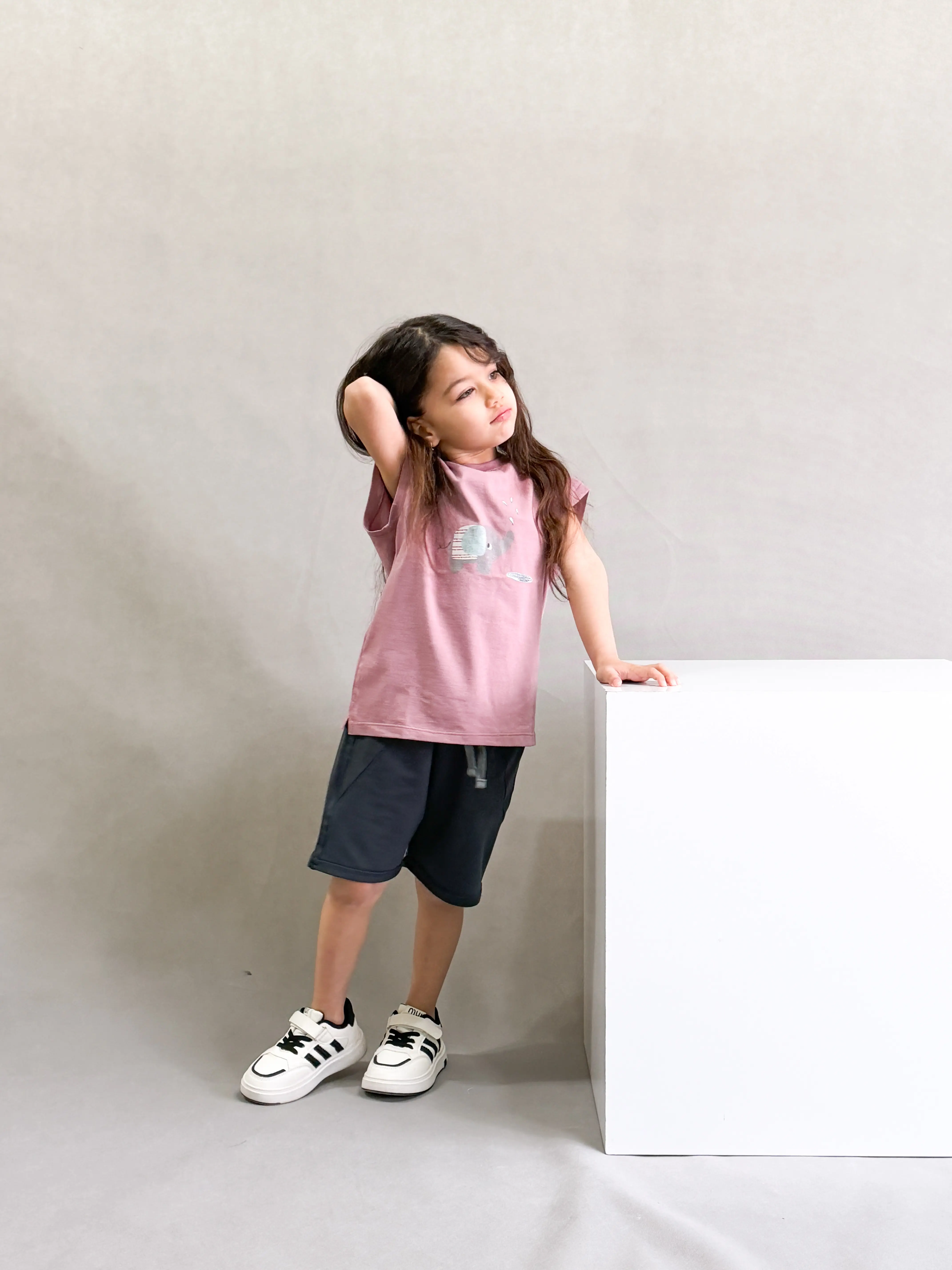 ست دخترانه طرح فیل بهاره و تابستانه سایز 35-50 کد 193